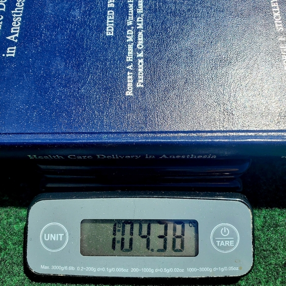 Health Care Delivery In Anesthesia Robert A Hirsh, MD George F Stickley Co 1980 - Picture 3 of 10